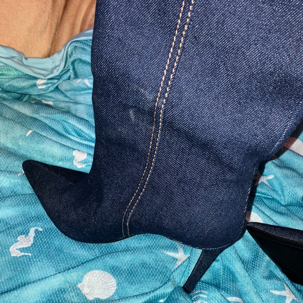 Zara Jeans stiletto boots NWT sz 38/8. Beautiful deep indigo jeans material.